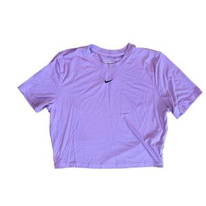 NWOT Nike Tee